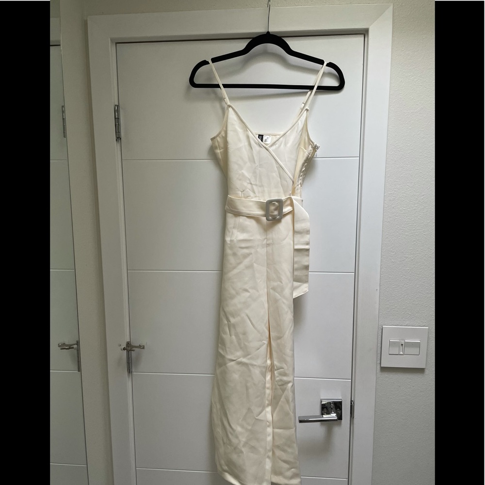 NWT XXS Belted Jumpsuit: H&M